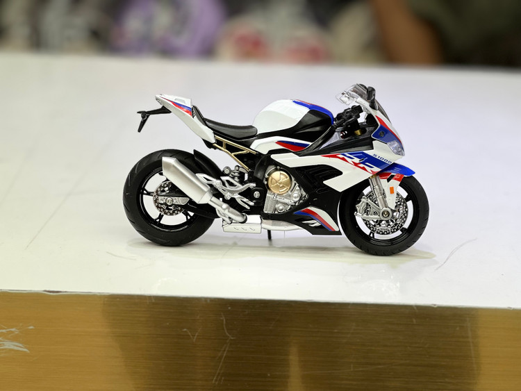 ماکت موتور RR1000فلزی ۱ ۱۲
